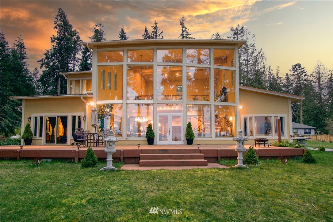 581 Bachelor Road Sequim, WA 98382 - Photo 4 of 40 Gallery Image 4