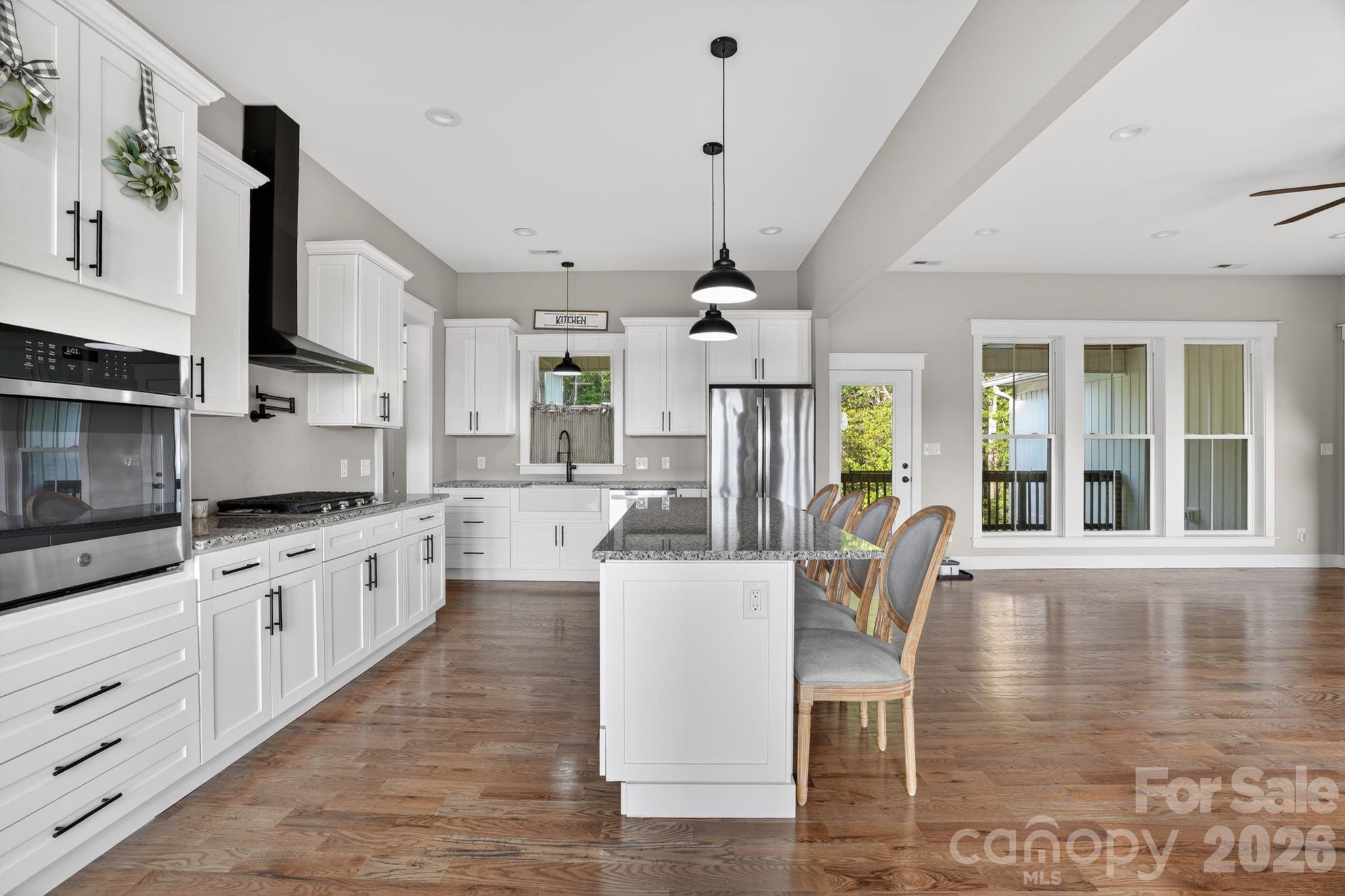 1182 Cape Hickory Road Hickory, NC 28601 - Photo 11 of 48