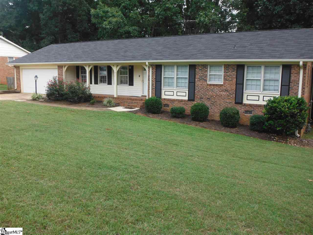 517 Reid School Road Taylors, SC 29687 - Photo 1 of 36 Gallery Image 1