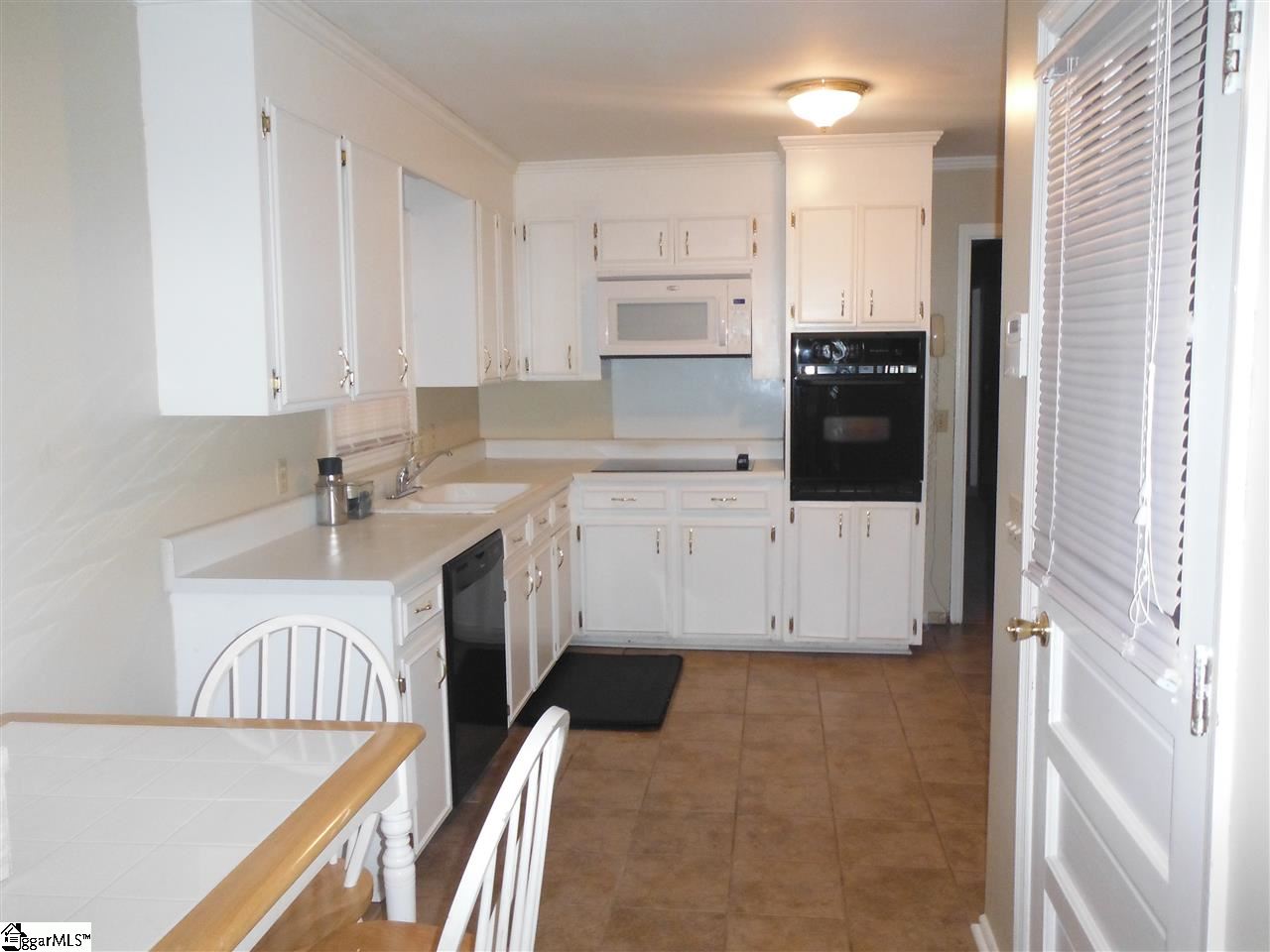 517 Reid School Road Taylors, SC 29687 - Photo 12 of 36 Gallery Image 12