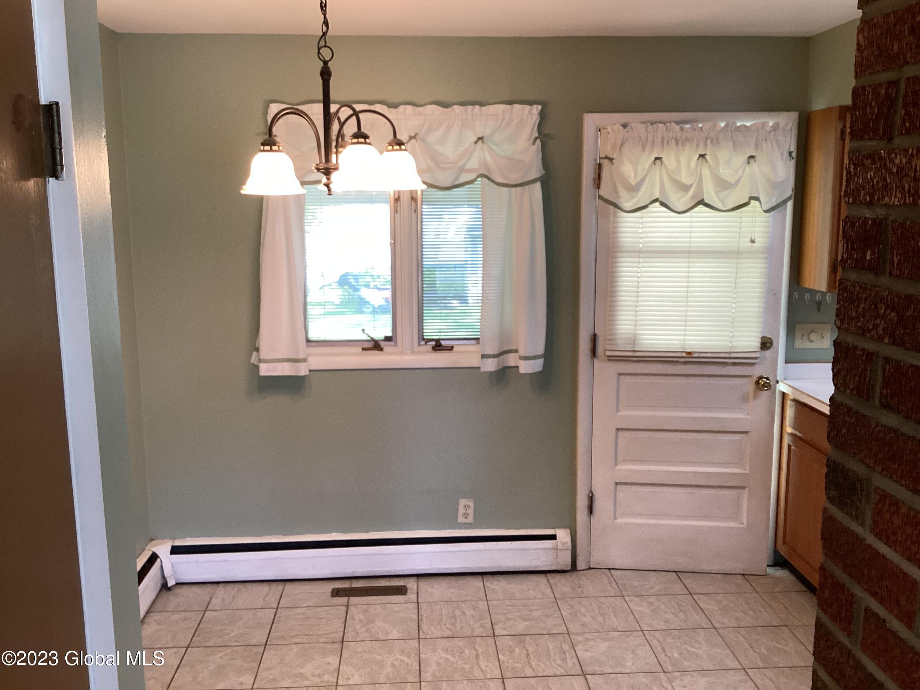 513 Watervliet Shaker Road Colonie, NY 12110 - Photo 11 of 23 IMG_0143