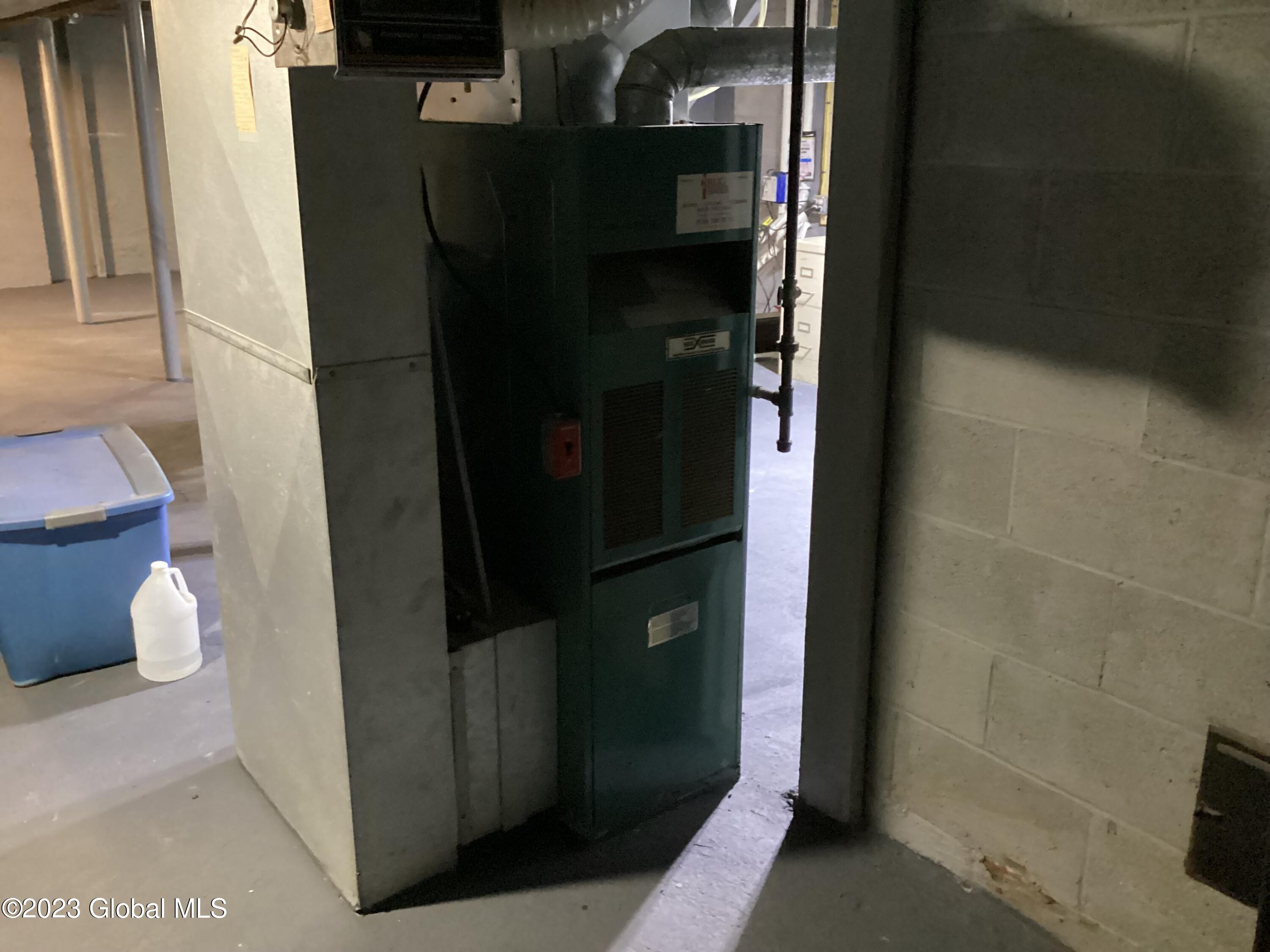 513 Watervliet Shaker Road Colonie, NY 12110 - Photo 22 of 23 IMG_0138