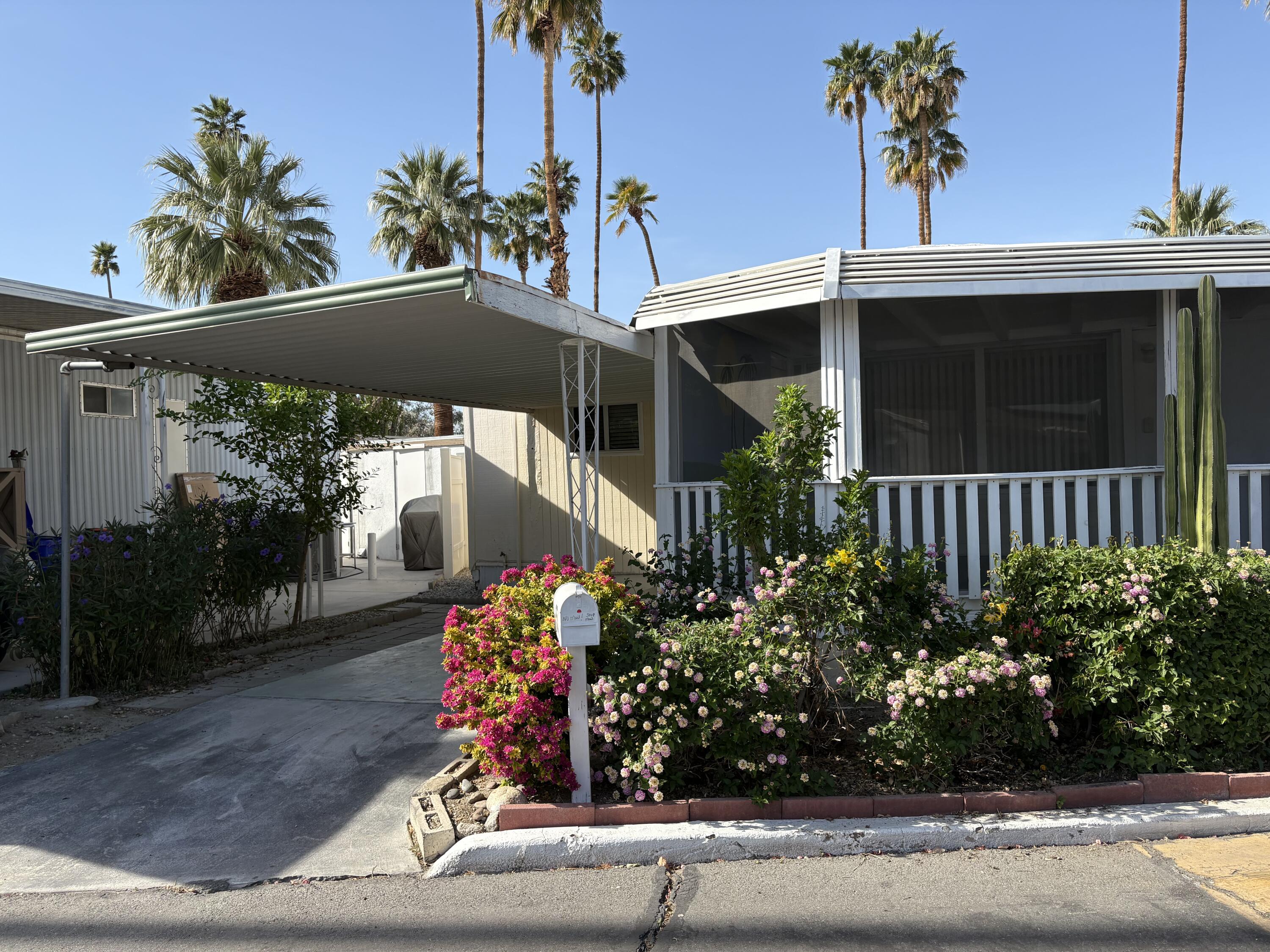 70260 Highway 111, Unit 55 Rancho Mirage, CA 92270 - Photo 3 of 27 IMG_6097