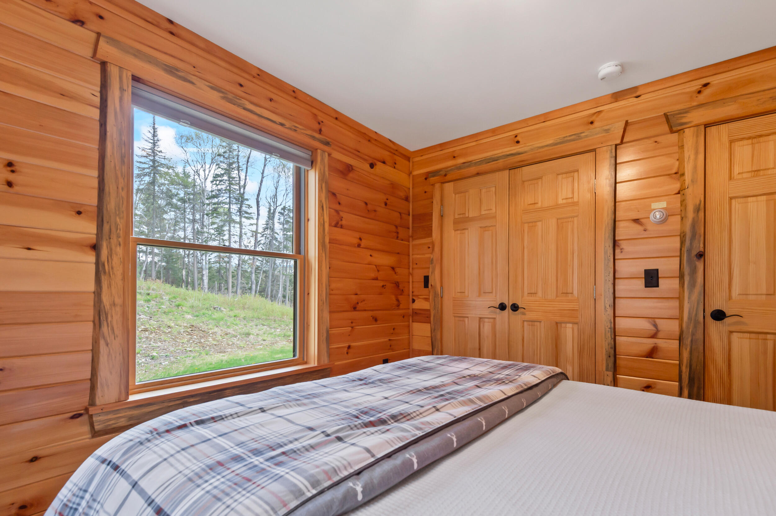 3935 Main Street Rangeley, ME 04970 - Photo 21 of 58 Bedroom 2