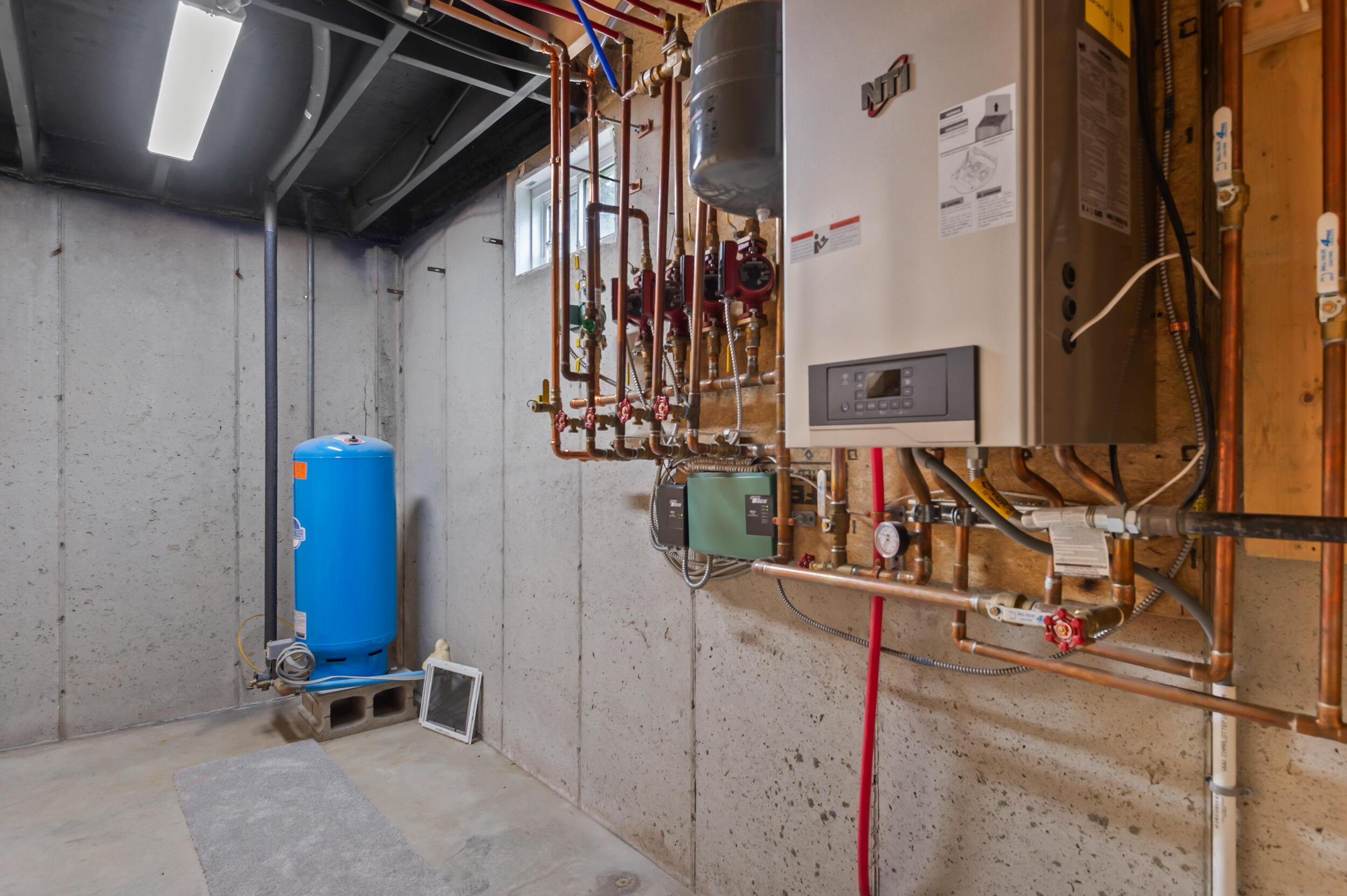 3935 Main Street Rangeley, ME 04970 - Photo 37 of 58 Utility Room