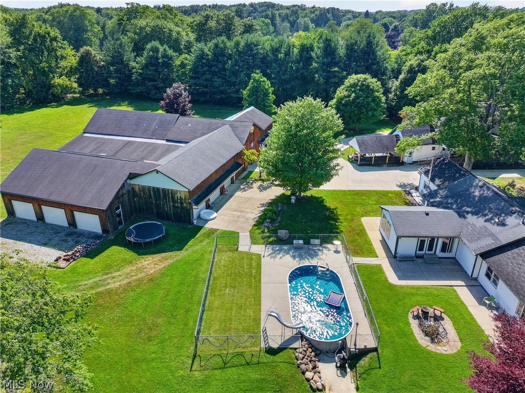 498 Mill Road Conneaut, OH 44030 - Photo 46 of 50 Sooooo much to Love Here!