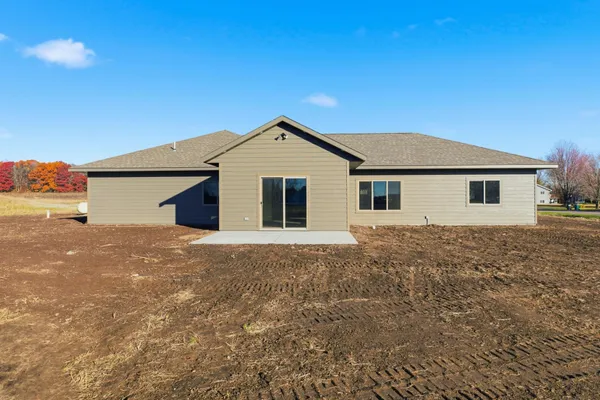 $699,900 | 522 1st Street Southeast, St. Stephen, MN 56375