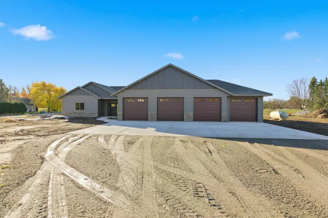 $699,900 | 522 1st Street Southeast, St. Stephen, MN 56375