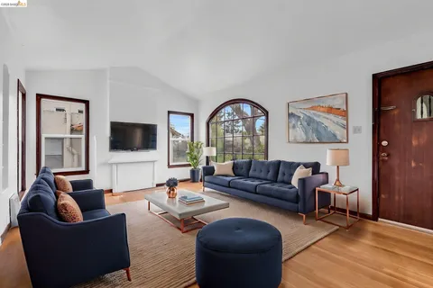 $2,200,000 | 2340 Virginia Street, Berkeley, CA 94709