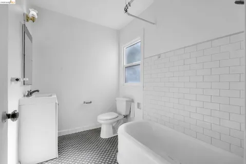 $2,200,000 | 2340 Virginia Street, Berkeley, CA 94709