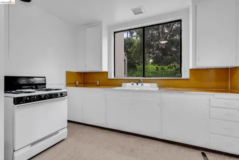$2,200,000 | 2340 Virginia Street, Berkeley, CA 94709