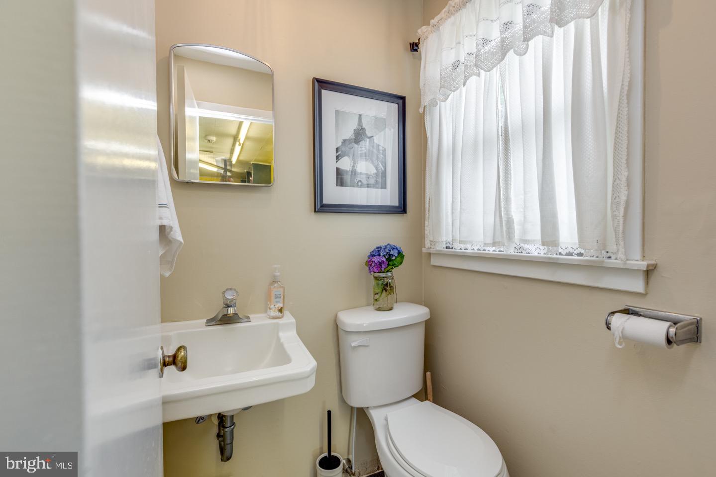 6 Surrey Road Voorhees, NJ 08043 - Photo 17 of 29