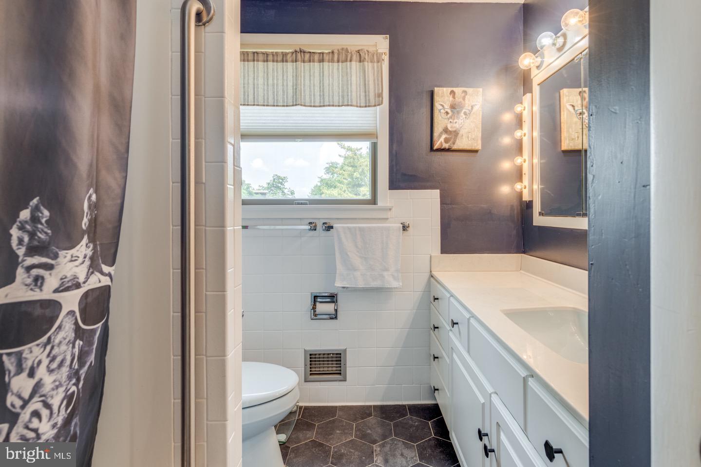 6 Surrey Road Voorhees, NJ 08043 - Photo 20 of 29