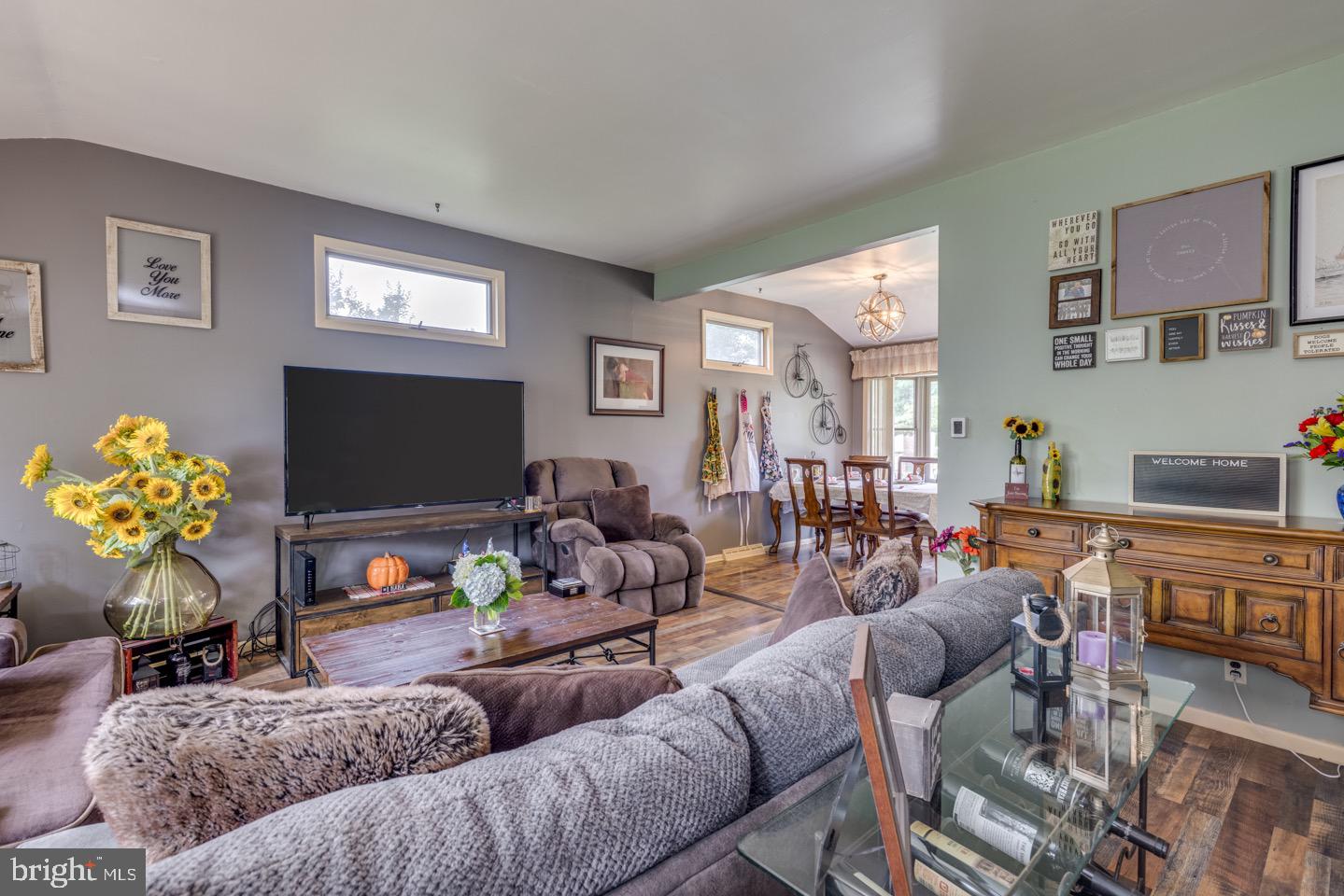 6 Surrey Road Voorhees, NJ 08043 - Photo 5 of 29