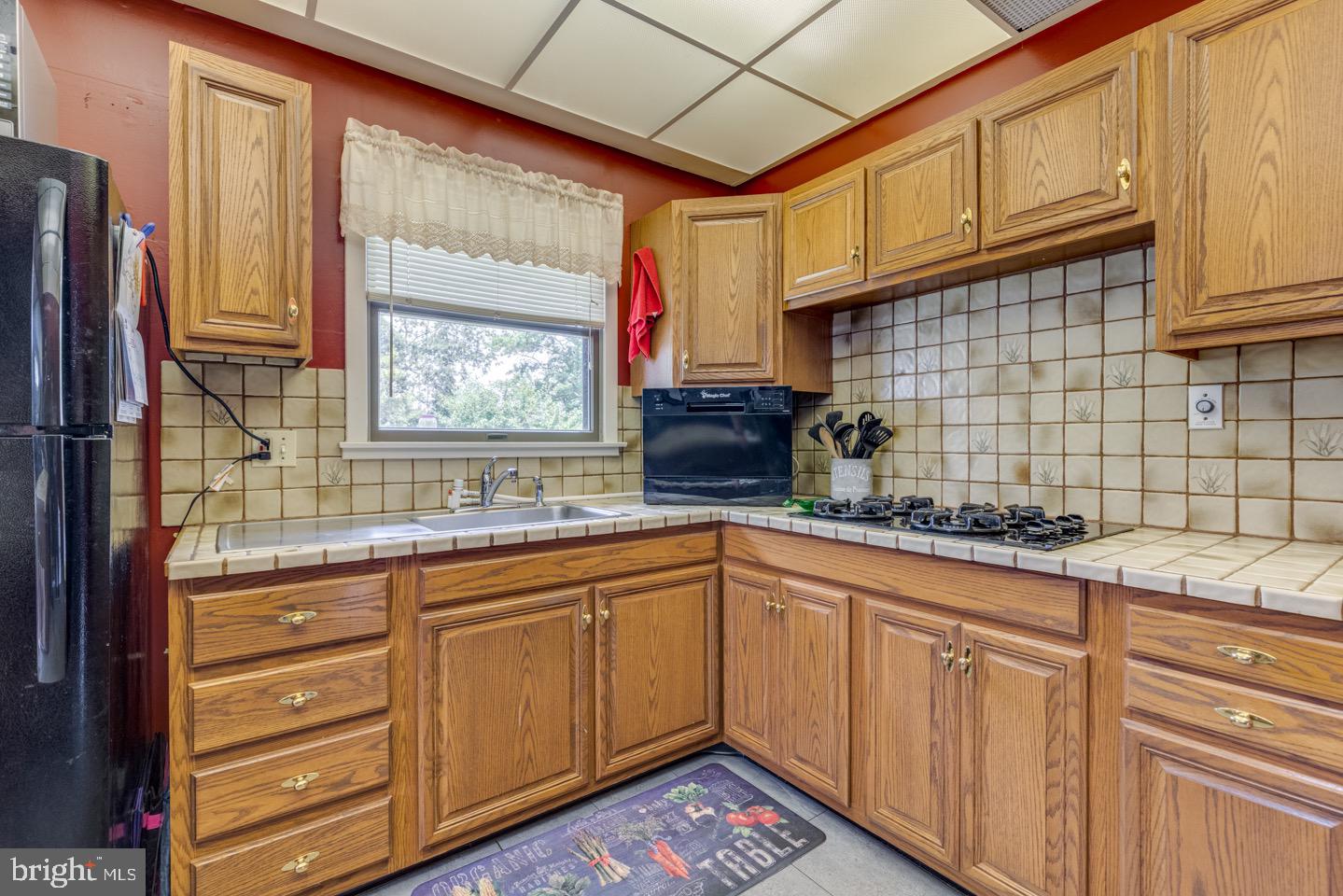 6 Surrey Road Voorhees, NJ 08043 - Photo 10 of 29