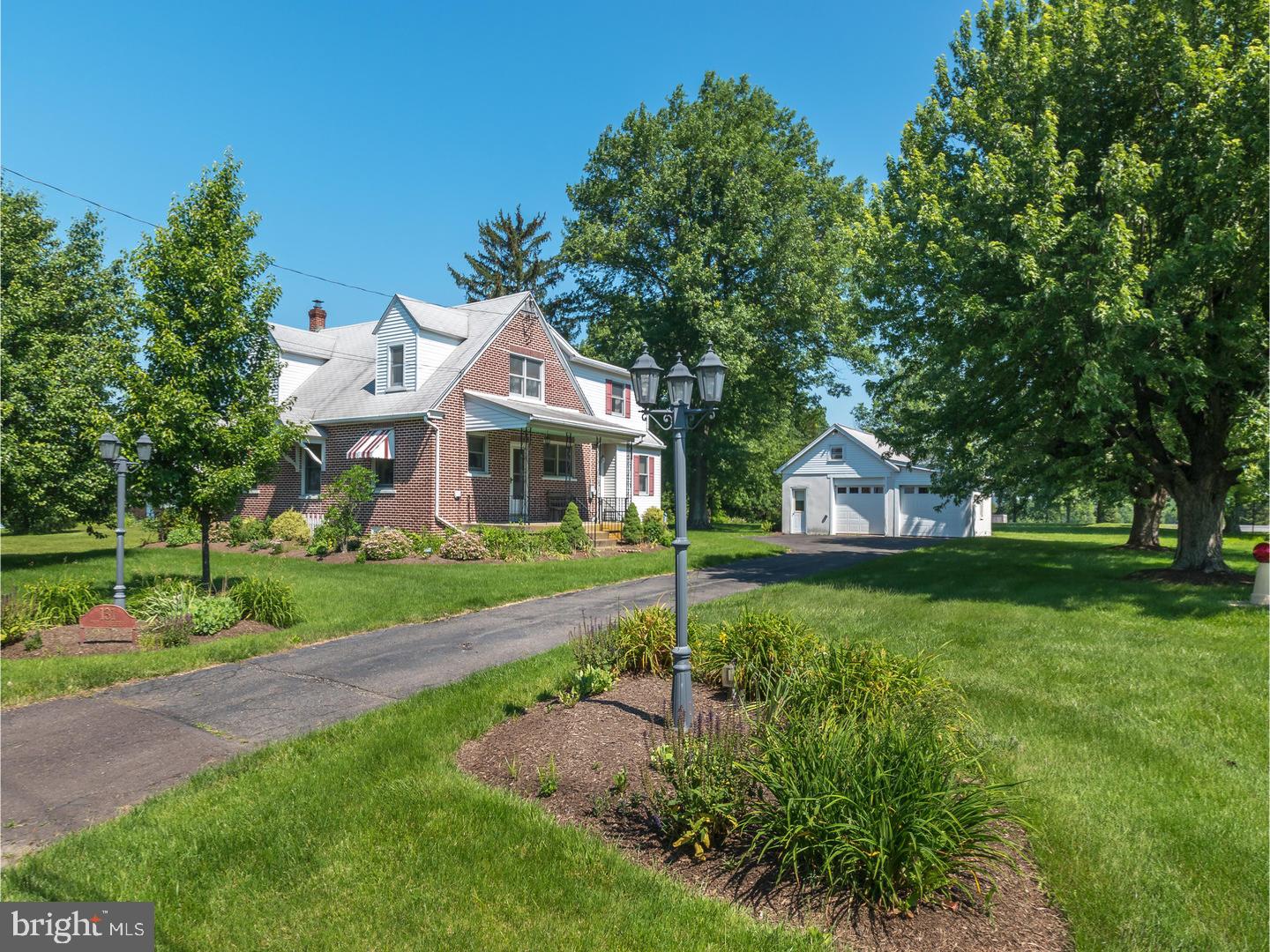 131 West Ridge Road Telford, PA 18969 - Photo 1 of 24 Exterior Side