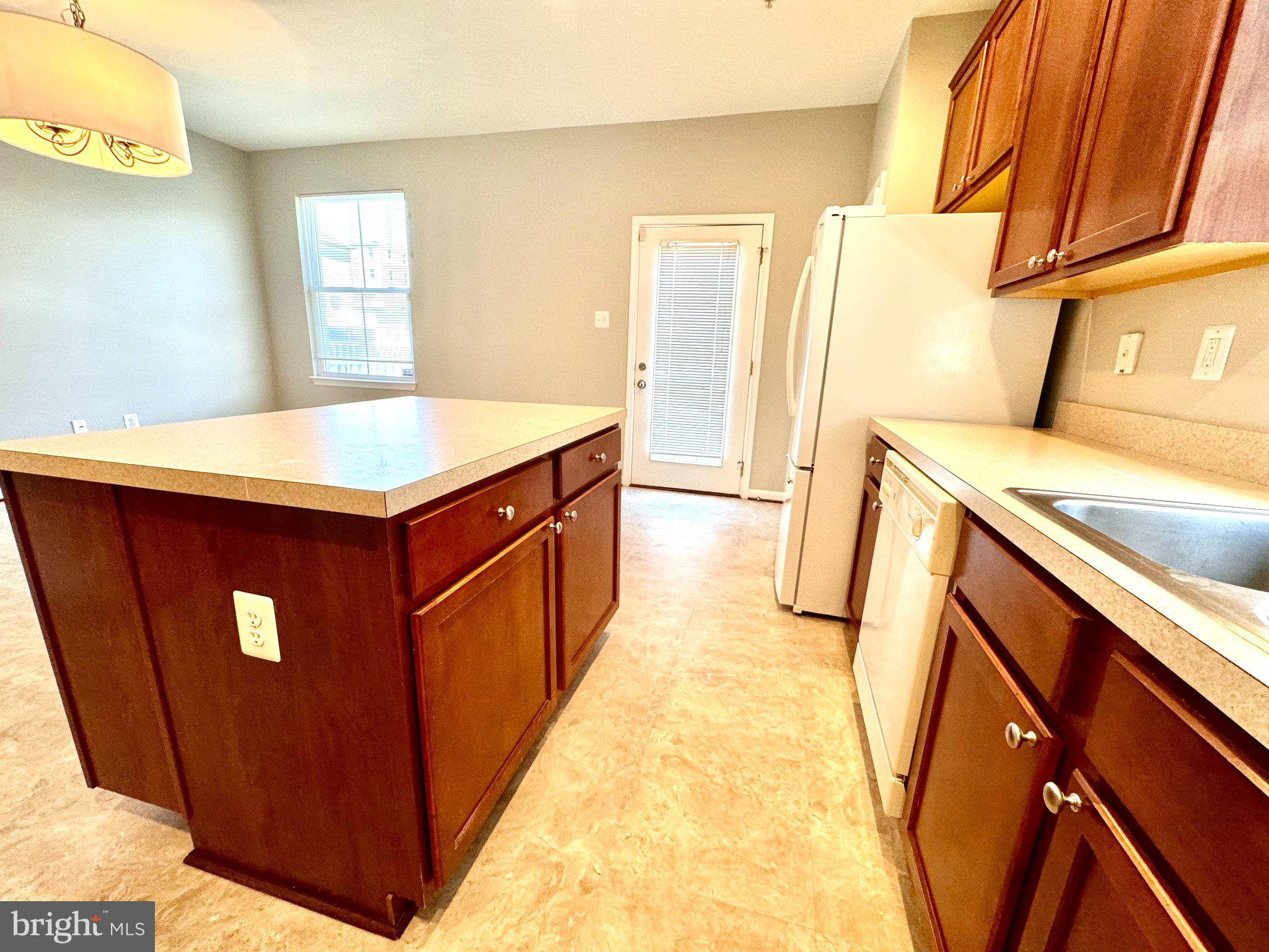 2062 Clipper Park Road Baltimore, MD 21211 - Photo 15 of 29 Gallery Image 15