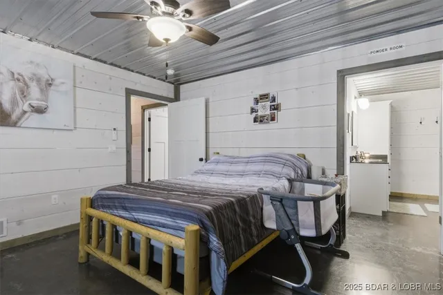 $415,000 | 404 East 15th Street, Eldon, MO 65026