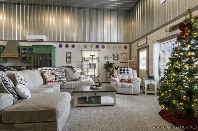 $415,000 | 404 East 15th Street, Eldon, MO 65026