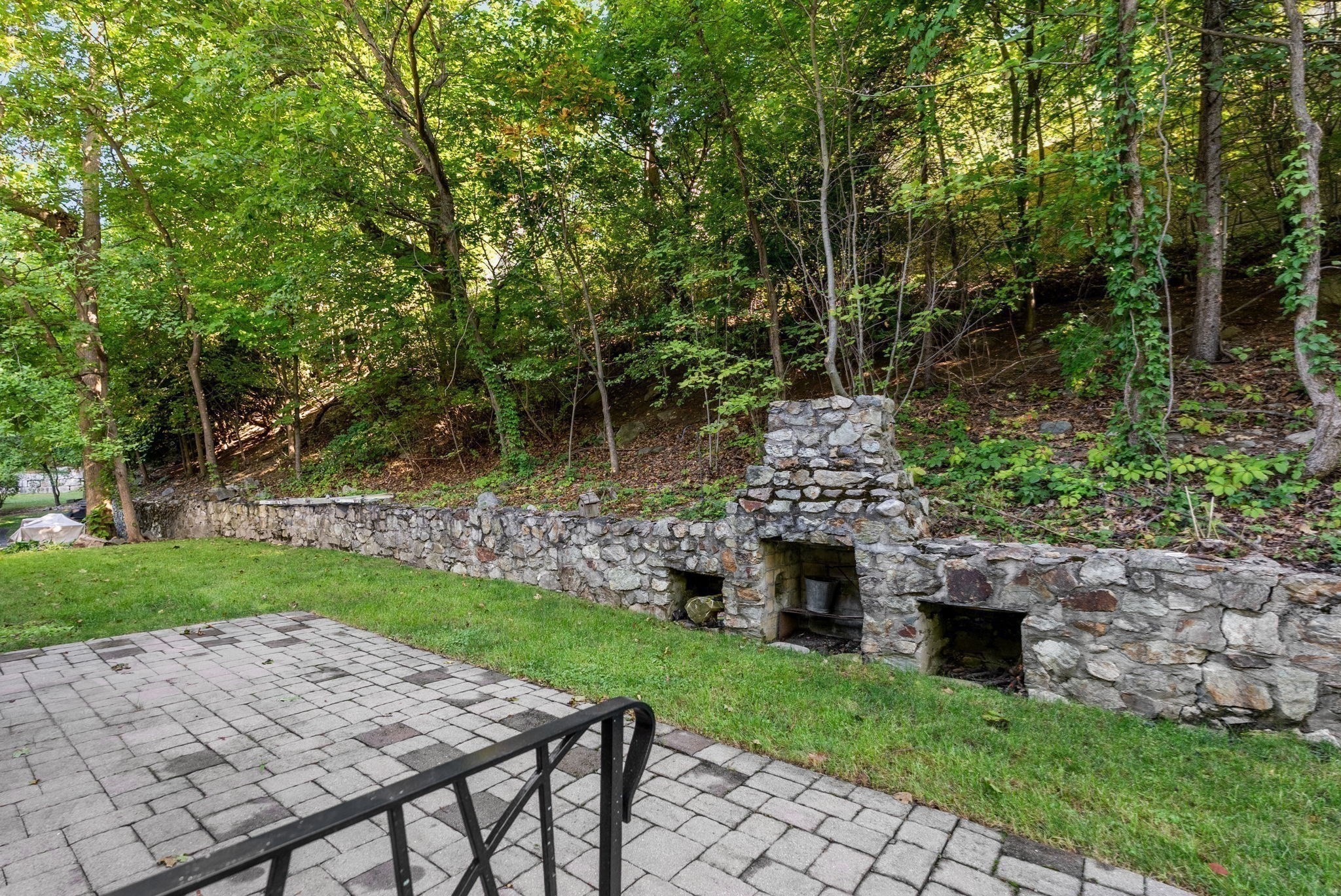 109 Wallis Road Brookline, MA 02467 - Photo 13 of 13 Gallery Image 13