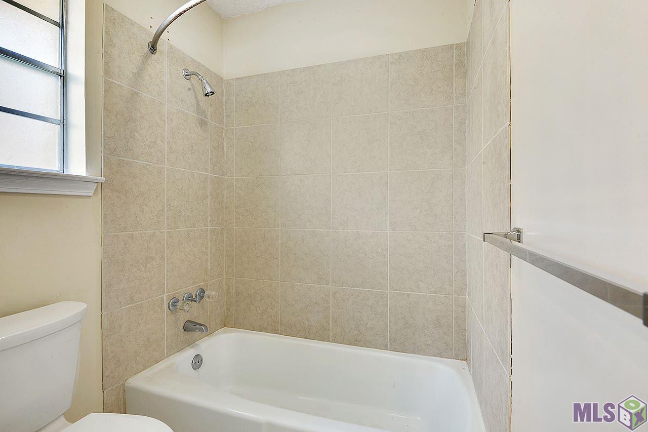 15424 Ferrell Avenue Baton Rouge, LA 70817 - Photo 11 of 18 Gallery Image 11