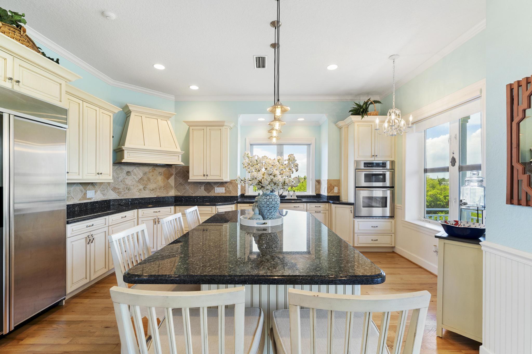 1334 Southeast MacArthur Boulevard Stuart, FL 34996 - Photo 12 of 71 _A730185