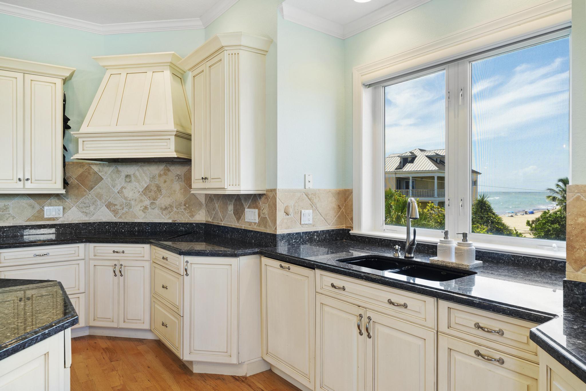 1334 Southeast MacArthur Boulevard Stuart, FL 34996 - Photo 17 of 71 _A730170