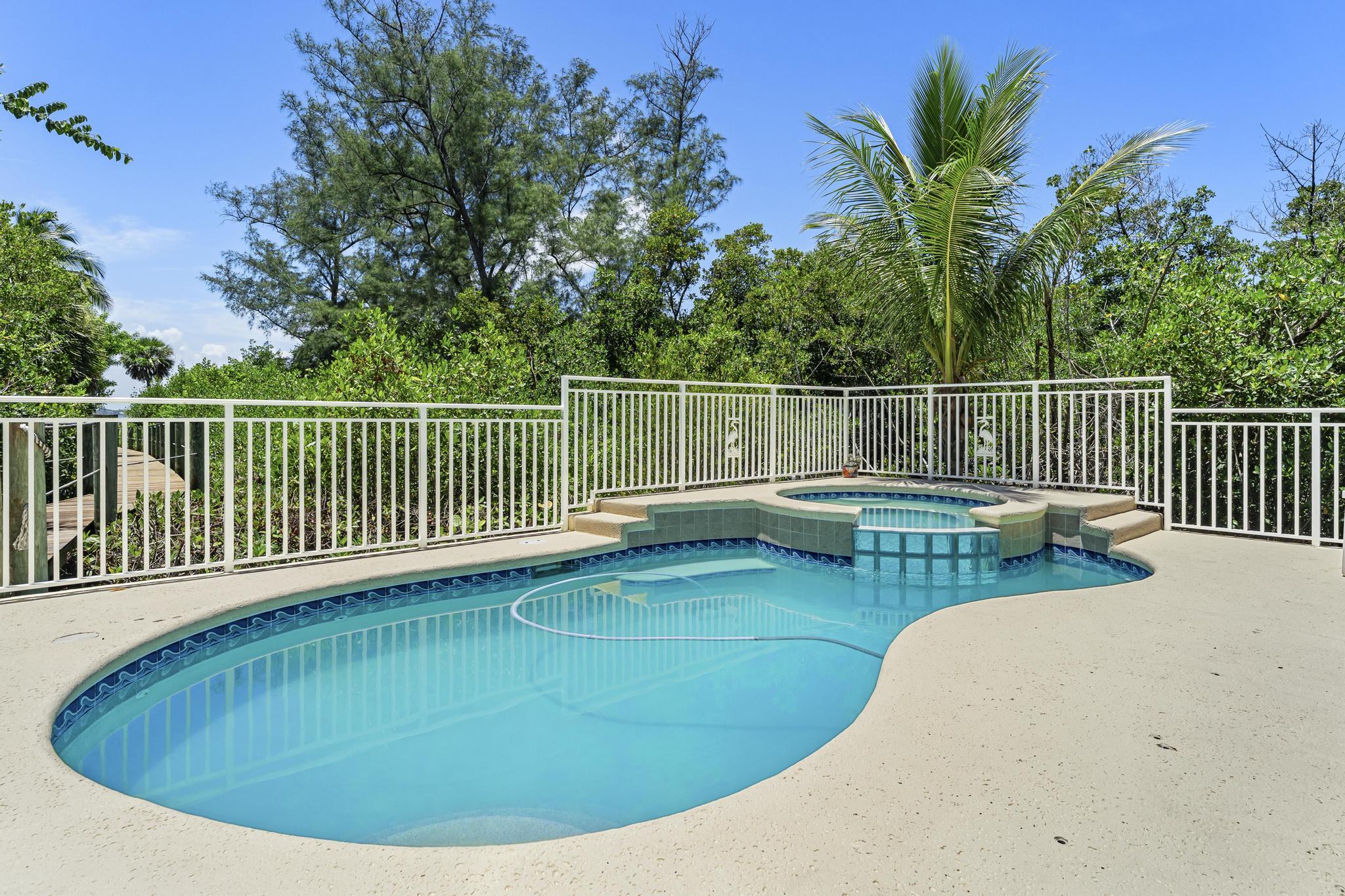 1334 Southeast MacArthur Boulevard Stuart, FL 34996 - Photo 7 of 71 _A730298