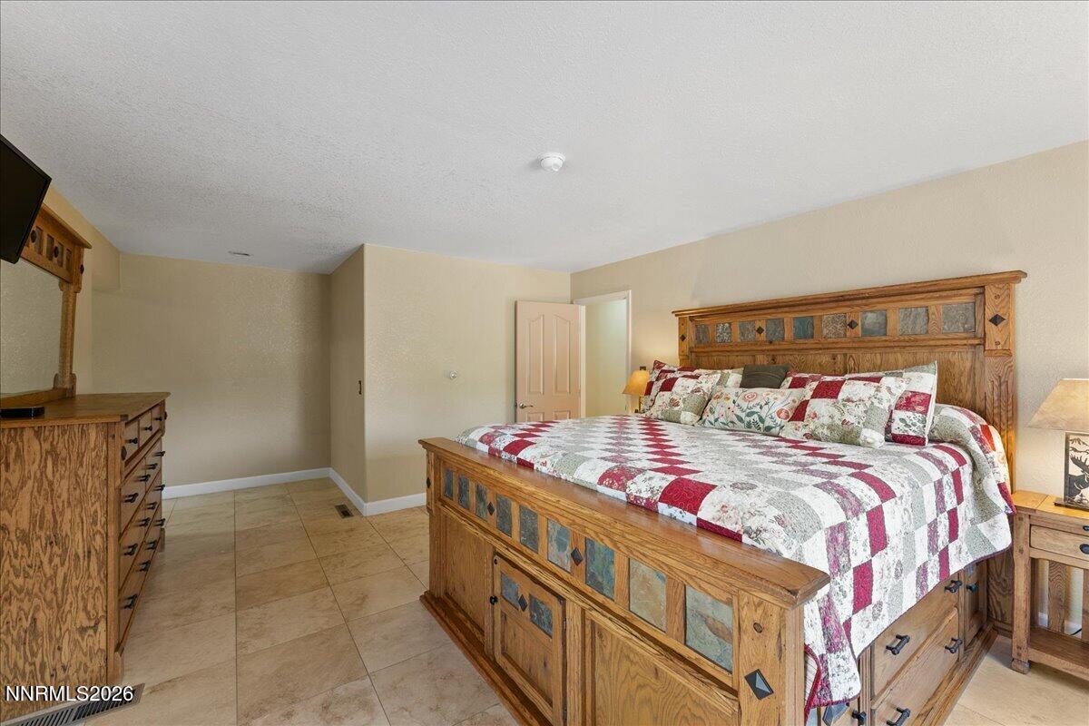 291 Surrey Court Reno, NV 89521 - Photo 16 of 48 24-291 Surrey Drive Reno NV 89521 (24 of
