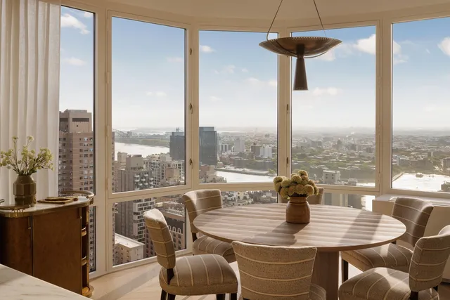 $2,895,000 | 400 East 84th Street, Unit 21B | Upper East Side