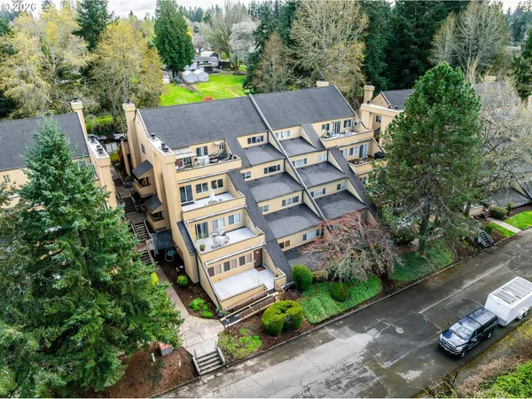 $239,000 | 1611 Northeast 113th Street, Unit 322, Vancouver, WA 98686