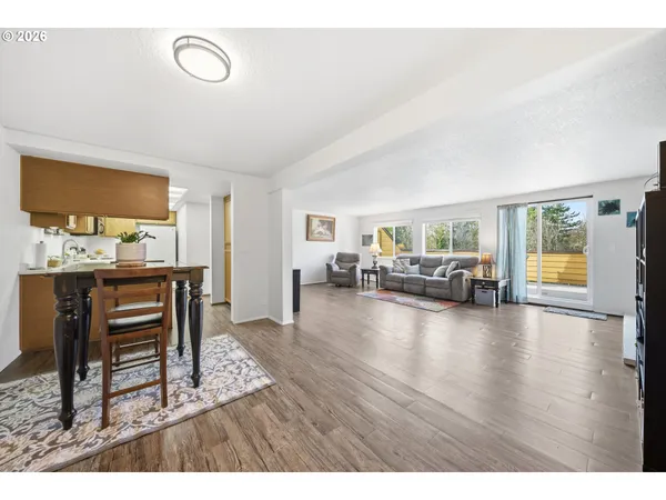 $239,000 | 1611 Northeast 113th Street, Unit 322, Vancouver, WA 98686