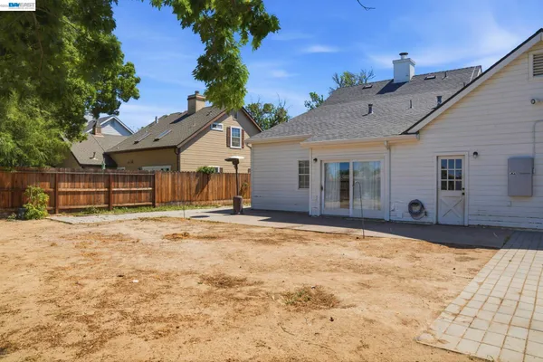 $569,000 | 761 Heritage Place, Tracy, CA 95377