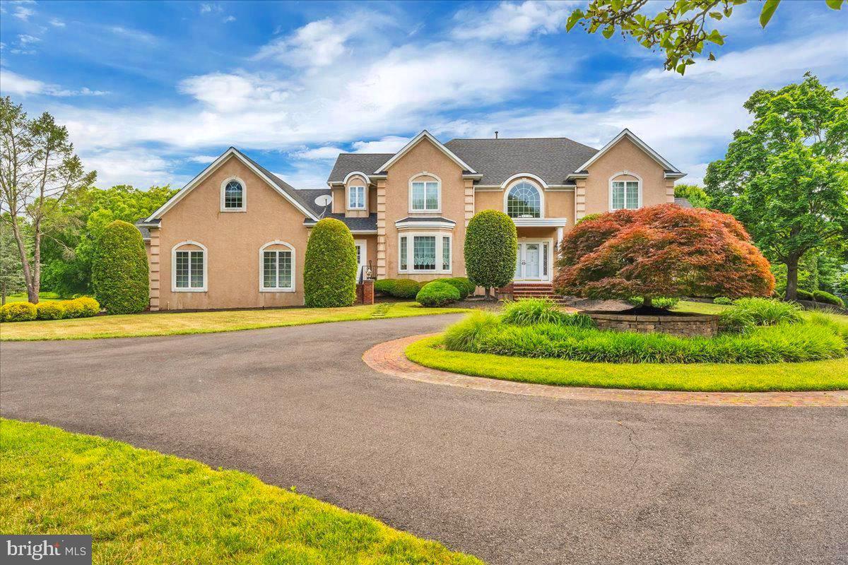 735 Hartford Road Moorestown, NJ 08057 - Photo 3 of 36
