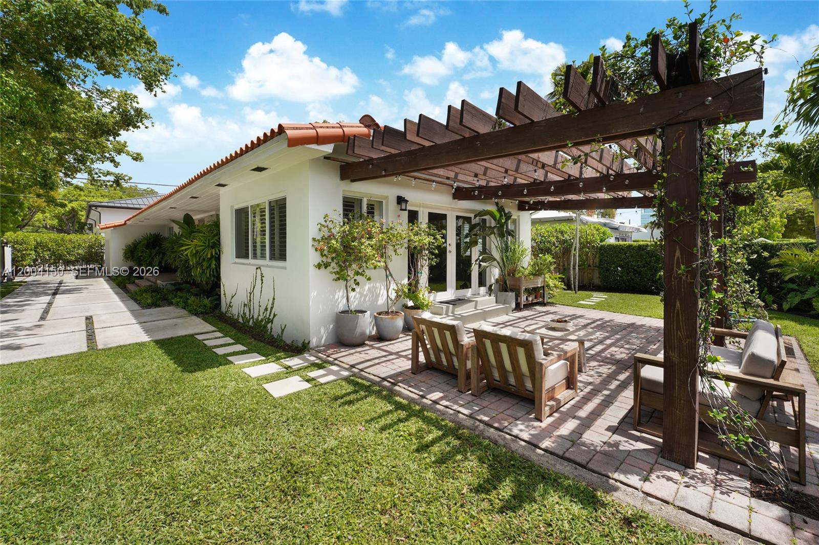 2225 Southwest 19th Avenue Miami, FL 33145 - Photo 2 of 32