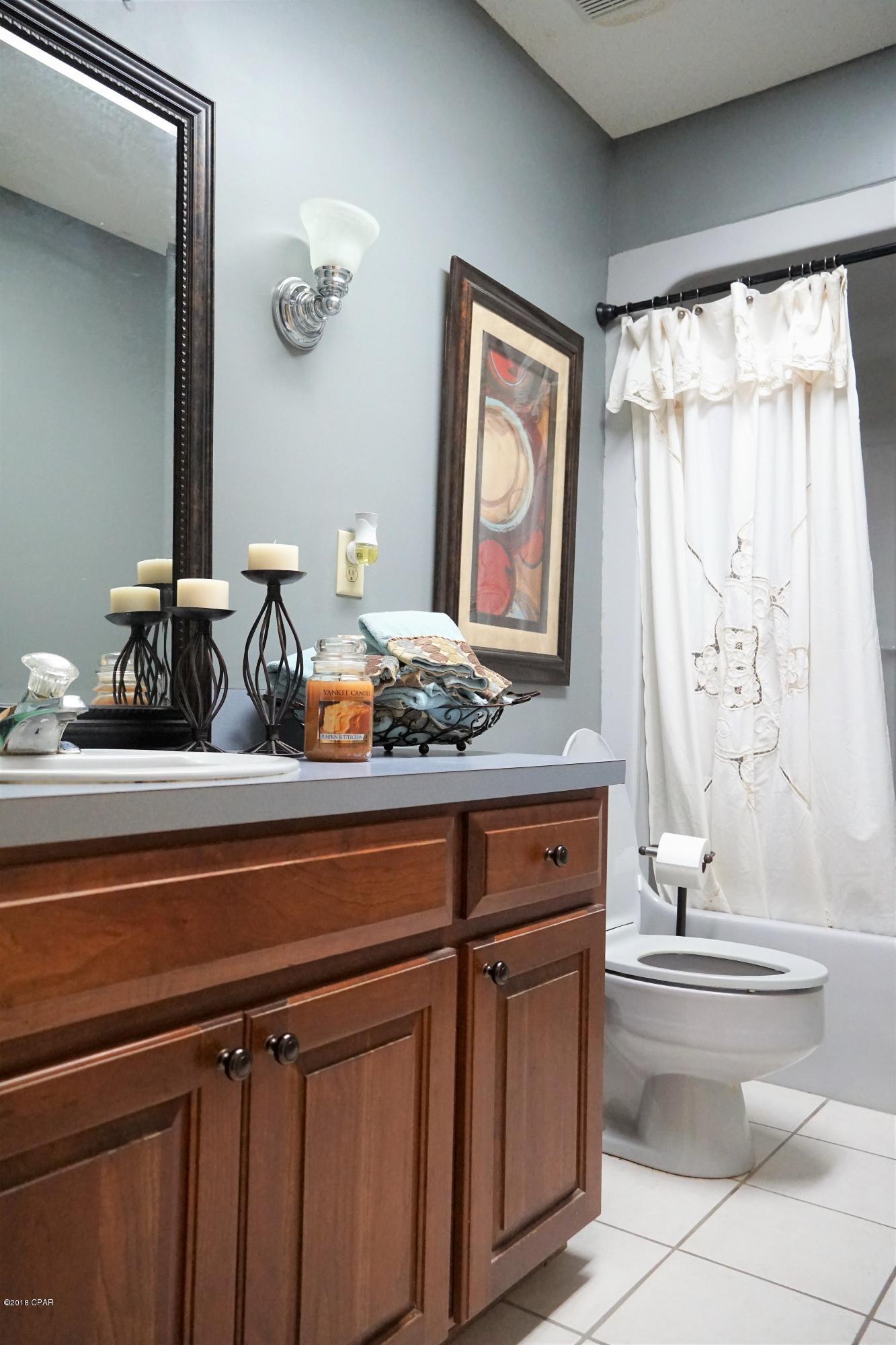 1164 Highway 69 Grand Ridge, FL 32442 - Photo 34 of 49 Gallery Image 34