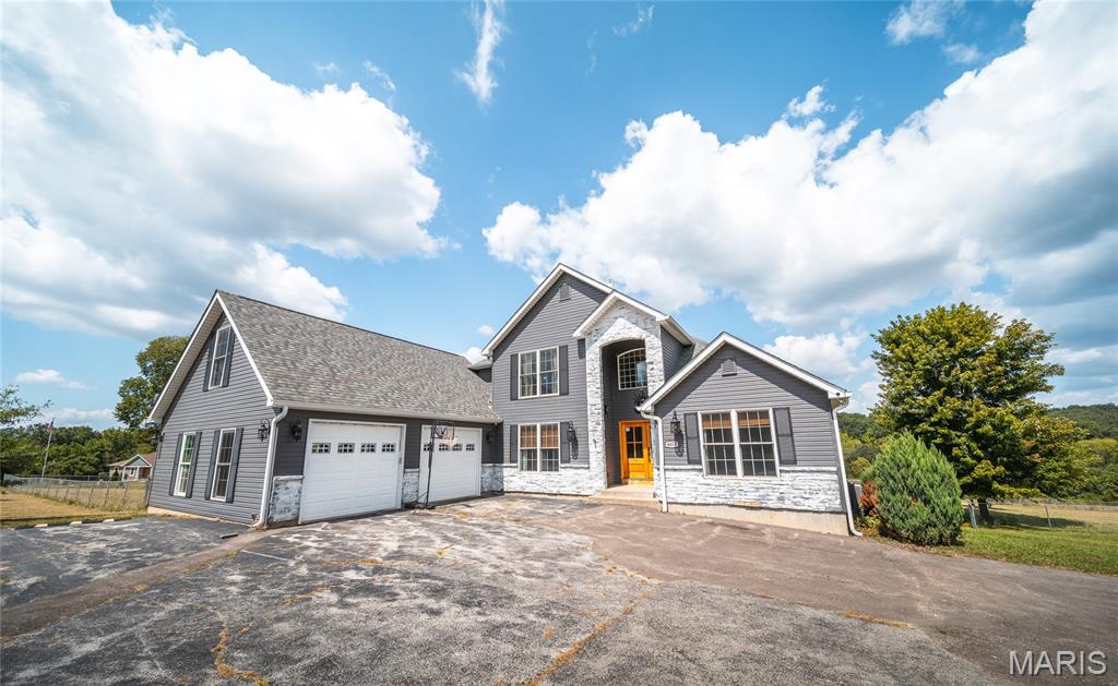 4411 Rock Road Bourbon, MO 65441 - Photo 3 of 66 Gallery Image 3