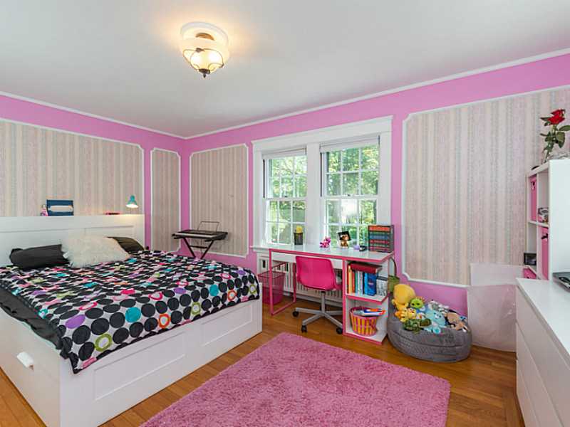 200 Woodland Road Woonsocket, RI 02895 - Photo 16 of 25 Bedroom.