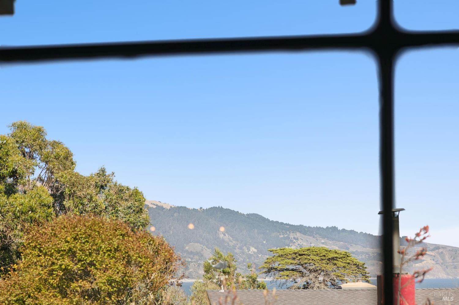10 Canyon Road Bolinas, CA 94924 - Photo 30 of 71 Gallery Image 30