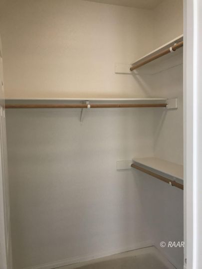 425 Randall Street Ridgecrest, CA 93555 - Photo 16 of 27 a close view of closet