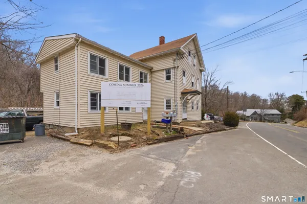 $2,700 | 98 West Main Street, Chester, CT 06412