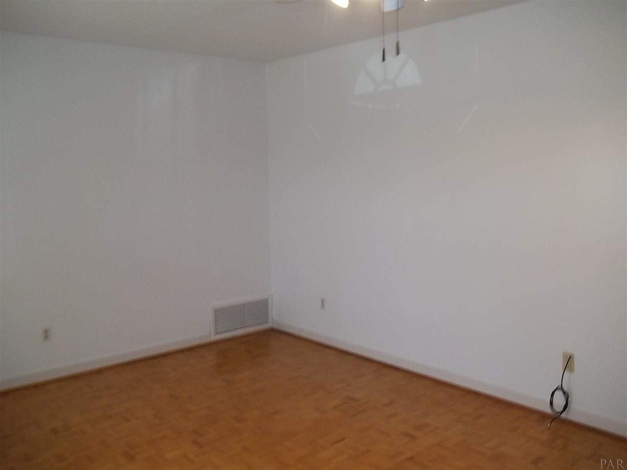 6180 Azalea Road Pensacola, FL 32504 - Photo 4 of 19 Gallery Image 4