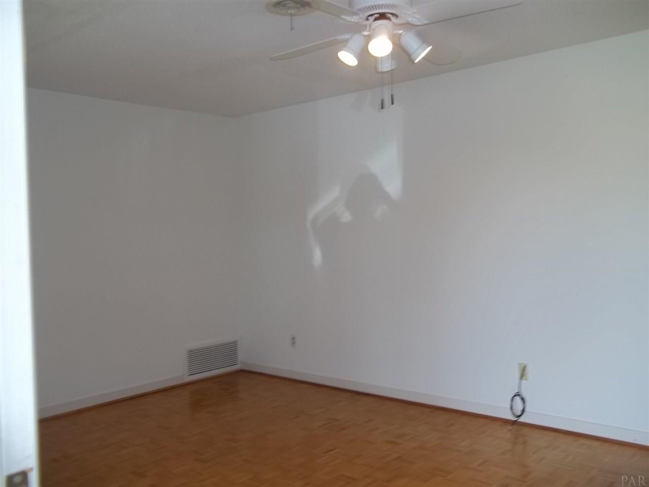 6180 Azalea Road Pensacola, FL 32504 - Photo 5 of 19 Gallery Image 5