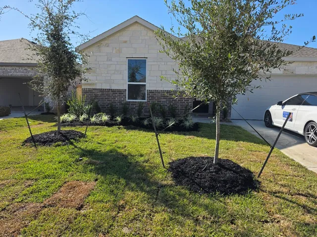 $1,990 | 1743 Magnolia Jade Court, Crosby, TX 77532