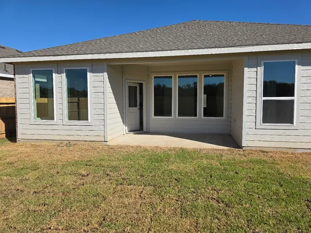 $1,990 | 1743 Magnolia Jade Court, Crosby, TX 77532