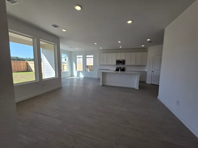 $1,990 | 1743 Magnolia Jade Court, Crosby, TX 77532