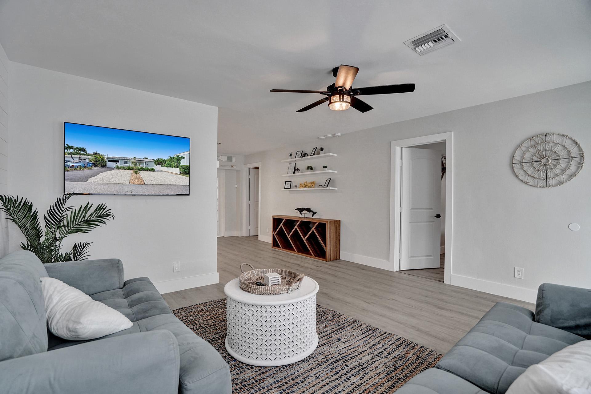 1969 Northeast 5th Street, Unit 12 Deerfield Beach, FL 33441 - Photo 33 of 92 DSC06628