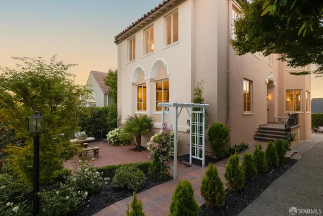 $3,295,000 | 17 Santa Monica Way, San Francisco, CA 94127
