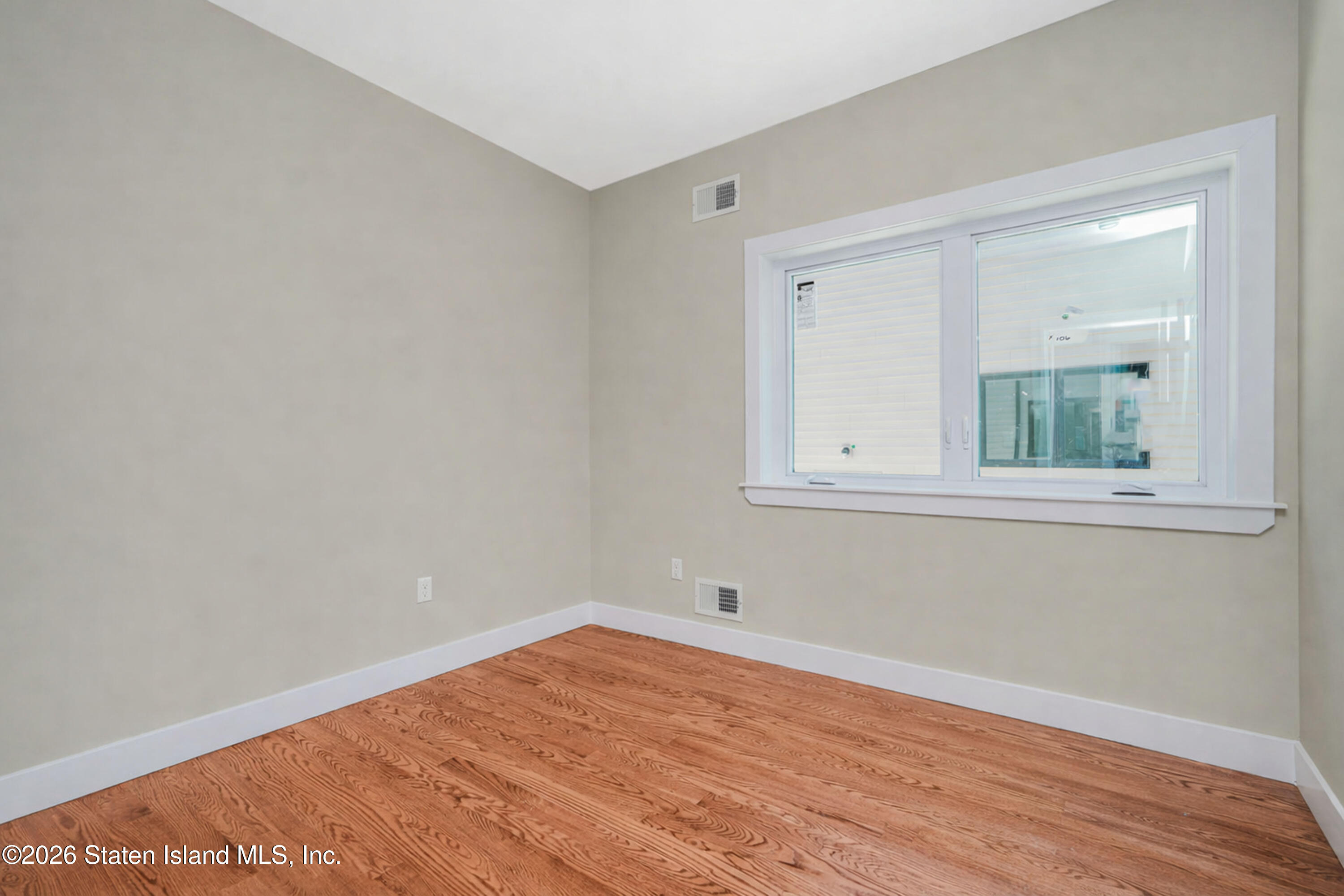 230 Rathbun Avenue Staten Island, NY 10312 - Photo 39 of 48 IMG_0764