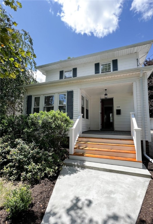 118 Modena Avenue Providence, RI 02908 - Photo 2 of 17